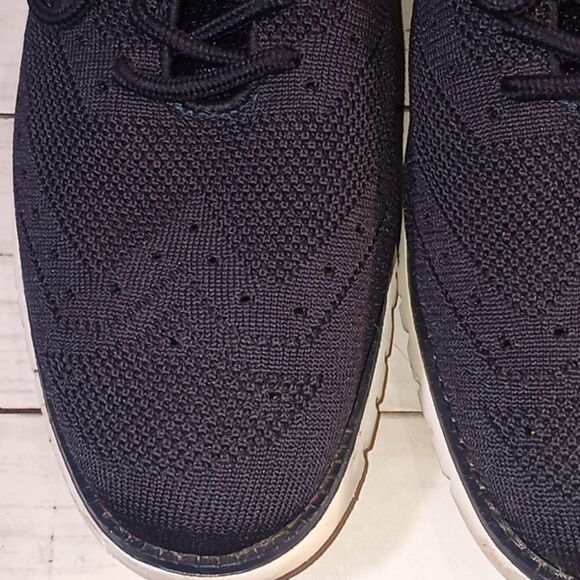 Men's Lightweight Breathable Shoes - Picture 6 of 7